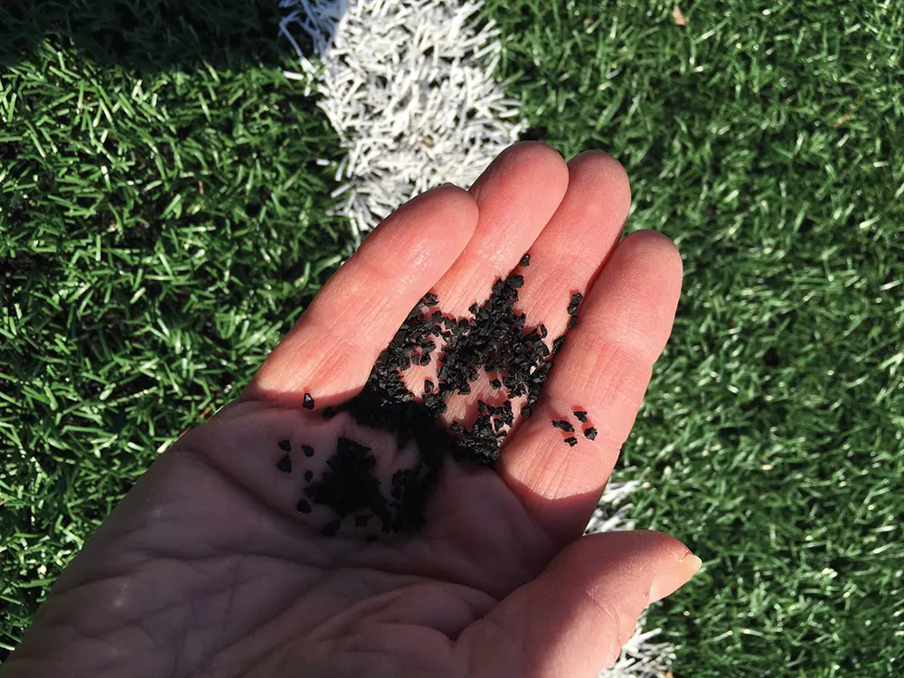 crumb-rubber-detail.webp
